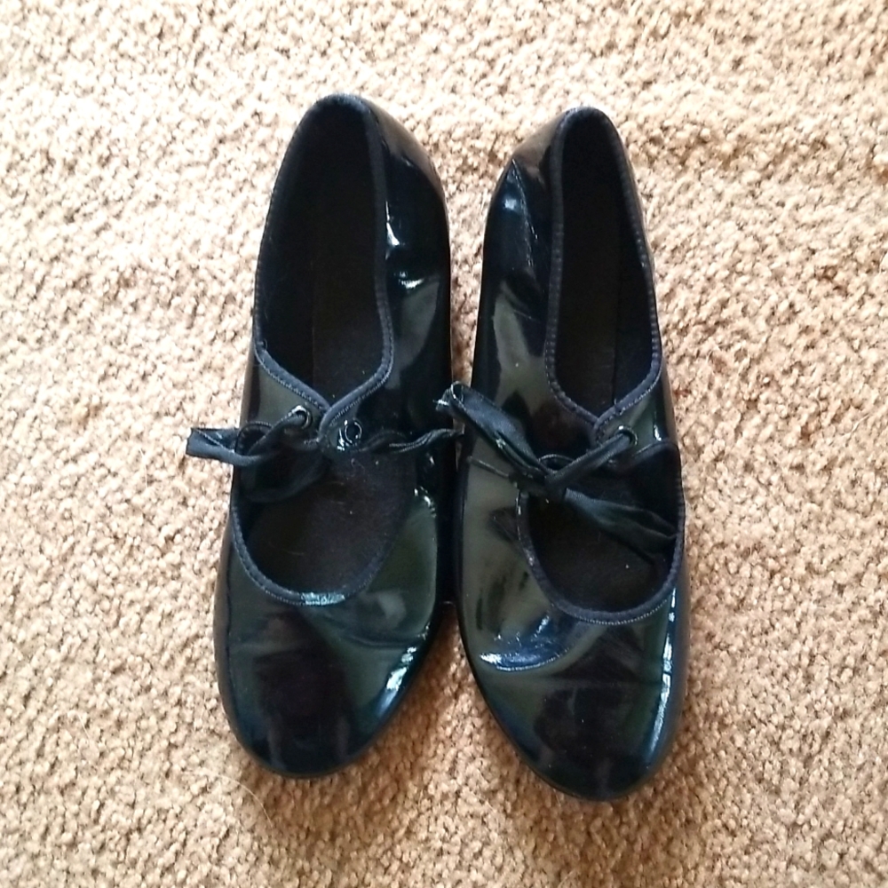Tap shoes